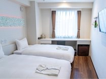 ELE Hotel �����{��