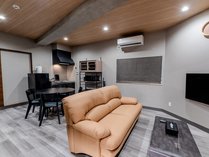 URBAN STAYS �V����