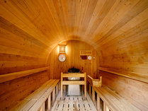 �O�����A�b�v���_�ˎO�c