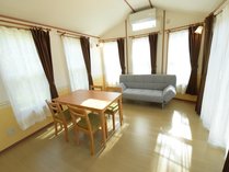 ENREI DOG VILLA ATTRAIT (Agj