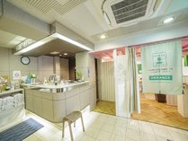 �z�e���@�E�F���J�����{