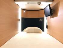 カプセルイン大阪(男性専用)