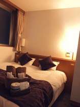 HOTEL プレジール立川