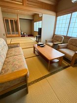 �Q�X�g�n�E�X�@��o�w�O��