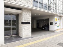 KOKO HOTEL �����V�������i�� �z�e���E�B���O�����V�������j