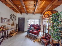 �A���e�B�[�N�X���É��w��