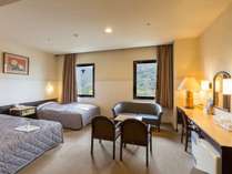 �z�e���@�p�[�N�T�C�h����