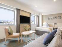 �A�[�g�z�e���啪