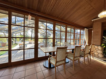 ���o�[�T�C�h�K�[�f����