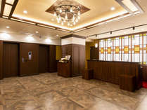 KOKO HOTEL �ԉH�w�O�i�� �z�e���E�B���O�����ԉH�j