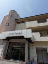 �z�e���j���[�I�I�M