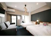 �]���N�z�e�����F