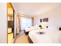 �t�F�j�b�N�X�z�e��