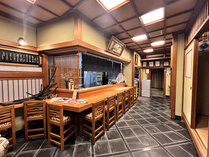 ���̏h�E�����c