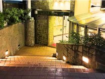 �V���C�[�X�g�z�e��