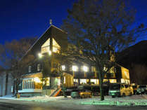 �c��@���E�l�[�W��