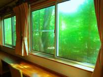 �y���V�����y���[�t�B���X���Ԋ�