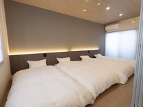 �v���V���X�z�e������