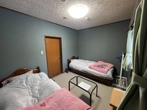 �Q�X�g�n�E�X�|�E