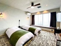 �}�g�R����@�z�e����]