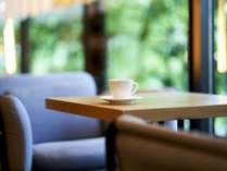 �^�b�Z���z�e���O�𔒐�