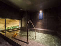 �V�R����@�`�n�̓��@�X�[�p�[�z�e���Ó�E����w���