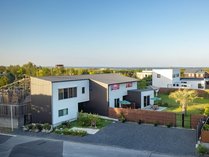 ��{�O���[���p�[�N�����W�f���X